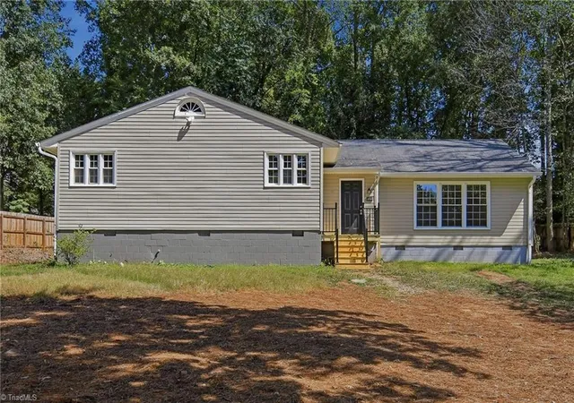 Photo 2 of Single family home for sale at 503 Lindbergh St, Winston Salem, NC 27104 | MLS# 1235899 | Listing updated on 2026-10-06