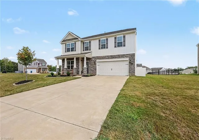 Photo 3 of Sale Pending at 6400 Gatekeeper St, Greensboro, NC 27455 | MLS# 1234648 | Listing updated on 2026-10-05