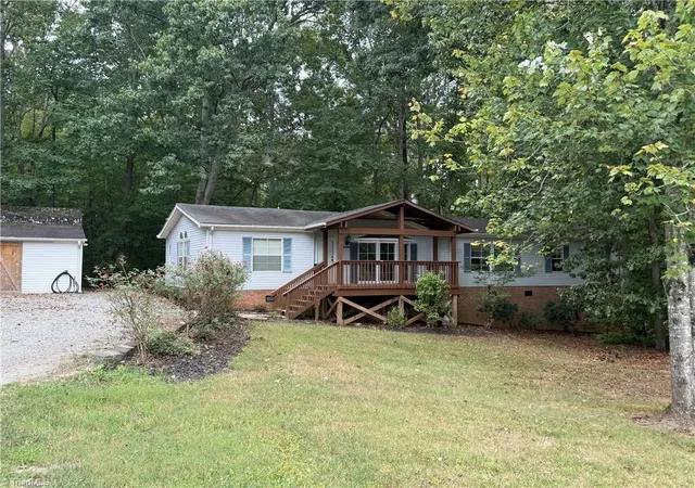 Manufactured home for sale at 7705 Thomas Rd, Stokesdale, NC 27357 | MLS# 1234931