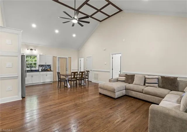 Photo 4 of Single family home for sale at 920 Fairway Ave, Thomasville, NC 27360 | MLS# 1234163 | Listing updated on 2026-09-03