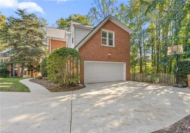 Photo 1 of Single family home for sale at 3204 Rider Ct, Jamestown, NC 27282 | MLS# 1239030 | Listing updated on 2026-10-22