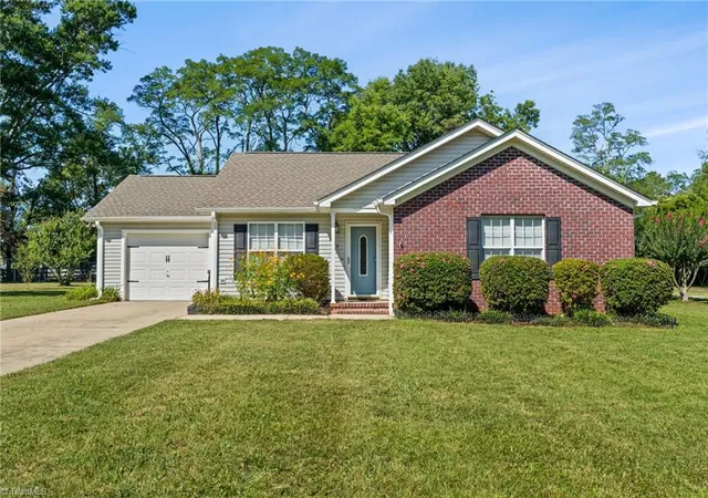 Photo 1 of Sale Pending at 3803 Mulberry Ln, High Point, NC 27265 | MLS# 1234793 | Listing updated on 2026-10-02