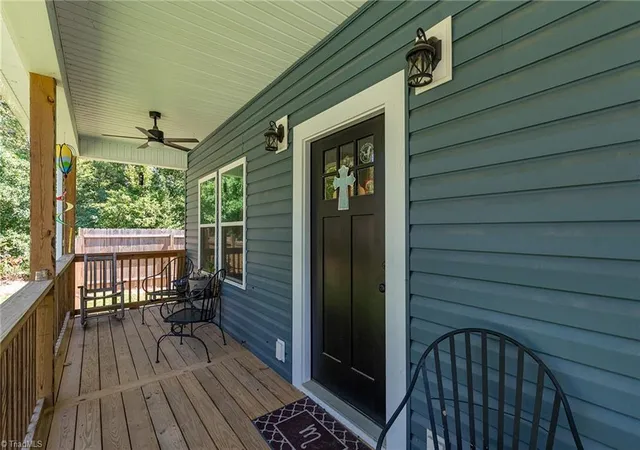 Photo 3 of Single family home for sale at 196 8th Avenue, New London, NC 28127 | MLS# 1235142 | Listing updated on 2026-09-10