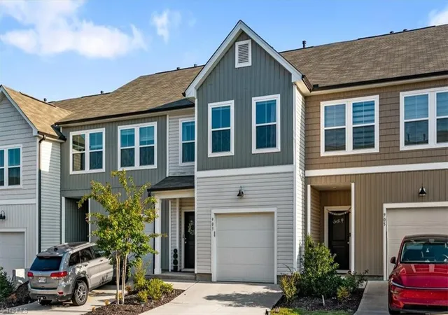 Photo 3 of Single family home for sale at 903 Falls Grv Trl, High Point, NC 27265 | MLS# 1234699 | Listing updated on 2026-09-13