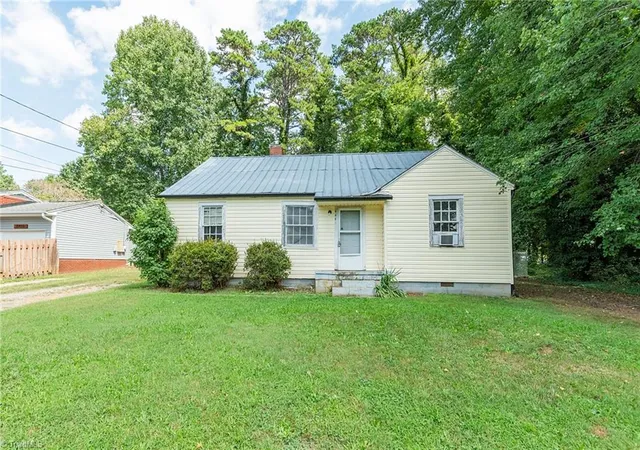 Photo 1 of Single family home for sale at 4421 Old Lexington Rd, Winston Salem, NC 27107 | MLS# 1234966 | Listing updated on 2026-09-09