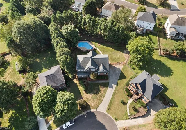 Photo 1 of Single family home for sale at 121 Foxmoor Ct, Advance, NC 27006 | MLS# 1236493 | Listing updated on 2026-10-06