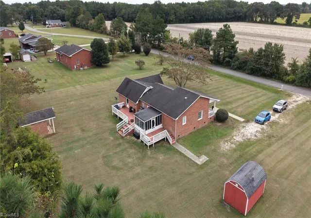 Photo 3 of Single family home for sale at 110 Hines Dr, Four Oaks, NC 27524 | MLS# 1239194 | Listing updated on 2026-10-24