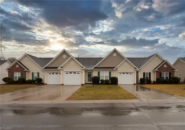 Photo 3 of Sale Pending at 3939 Creekside Ct #3939, Winston Salem, NC 27127 | MLS# 1234171 | Listing updated on 2026-09-22