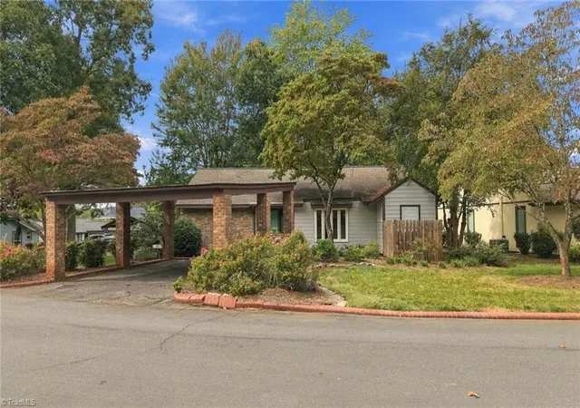 Photo 2 of Sale Pending at 105 N Bermuda Run Dr, Advance, NC 27006 | MLS# 1238792 | Listing updated on 2026-10-28