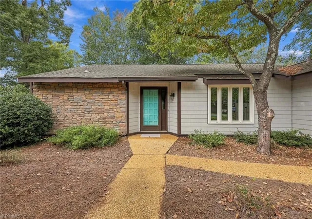 Photo 3 of Sale Pending at 105 N Bermuda Run Dr, Advance, NC 27006 | MLS# 1238792 | Listing updated on 2026-10-28