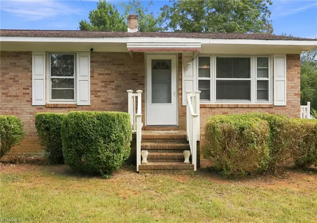 Photo 4 of Single family home for sale at 4725 Mill Crk Rd, Cedar Grove, NC 27231 | MLS# 1235218 | Listing updated on 2026-09-11