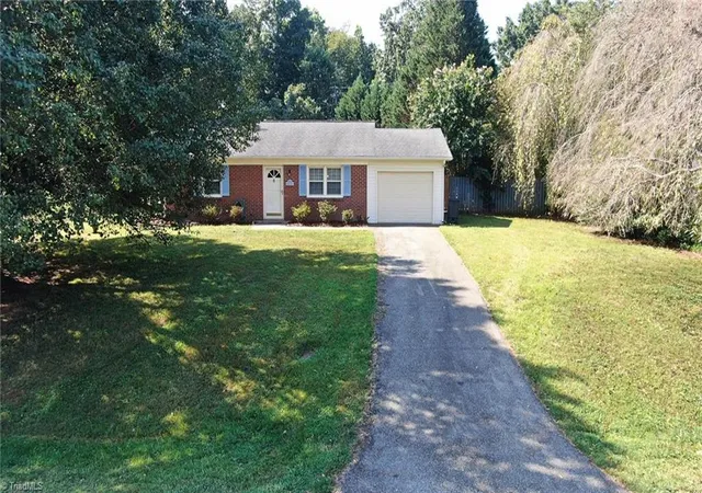 Photo 1 of Single family home for sale at 1804 Ramsey Rd, Kernersville, NC 27284 | MLS# 1234350 | Listing updated on 2026-09-05