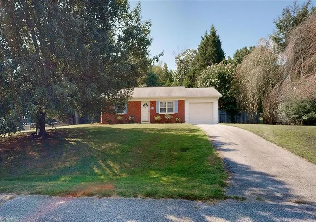 Photo 3 of Single family home for sale at 1804 Ramsey Rd, Kernersville, NC 27284 | MLS# 1234350 | Listing updated on 2026-09-05