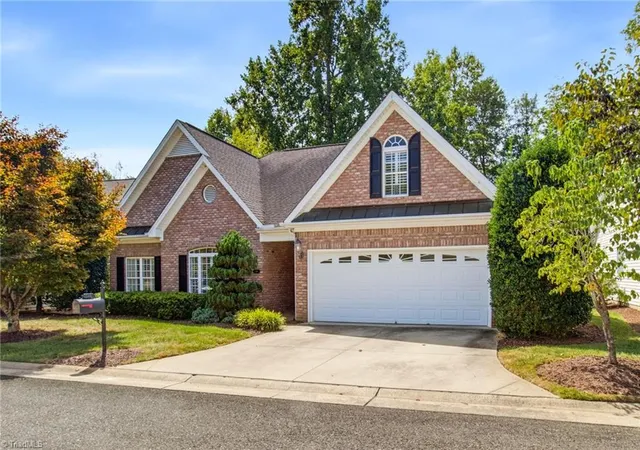 Photo 2 of Single family home for sale at 148 Brooks Landing Dr, Winston Salem, NC 27106 | MLS# 1234934 | Listing updated on 2026-09-11