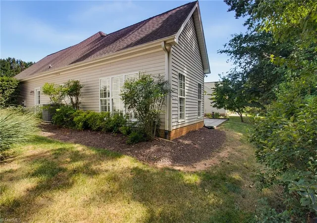 Photo 30 of Sale Pending at 148 Brooks Landing Dr, Winston Salem, NC 27106 | MLS# 1234934 | Listing updated on 2026-10-10