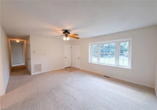Photo 3 of Single family home for sale at 3221 Meadow Ln, Winston Salem, NC 27107 | MLS# 1234685 | Listing updated on 2026-09-21