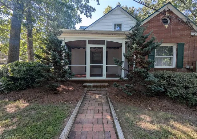 Photo 3 of Single family home for sale at 108 Ford St, Thomasville, NC 27360 | MLS# 1234260 | Listing updated on 2026-09-02
