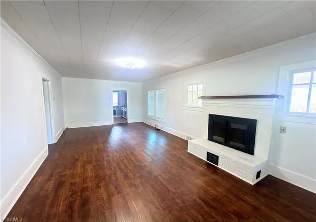 Photo 3 of Single family home for sale at 536 Main St, Jonesville, NC 28642 | MLS# 1234058 | Listing updated on 2026-10-01