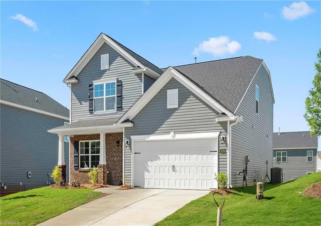 Photo 3 of Single family home for sale at 2708 Luxborough Ln, Mebane, NC 27302 | MLS# 1235177 | Listing updated on 2026-09-21