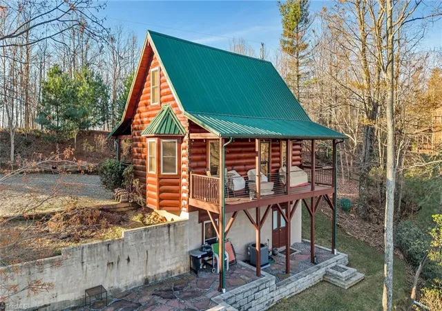 Photo 3 of Sale Pending at 1986 Ridge Run Rd, Boomer, NC 28606 | MLS# 1237587 | Listing updated on 2026-10-16