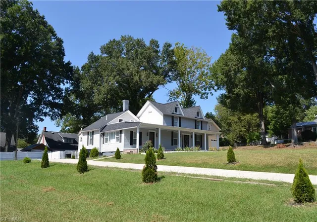 Photo 3 of Single family home for sale at 535 Patrick St, Eden, NC 27288 | MLS# 1234704 | Listing updated on 2026-09-08