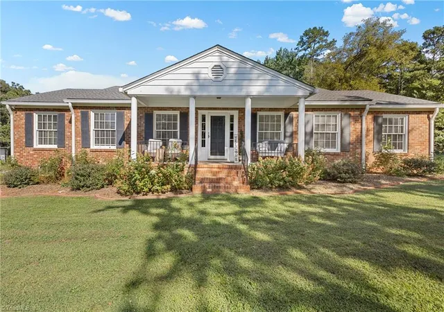 Photo 3 of Single family home for sale at 3709 Liberty Rd, Greensboro, NC 27406 | MLS# 1235266 | Listing updated on 2026-09-11