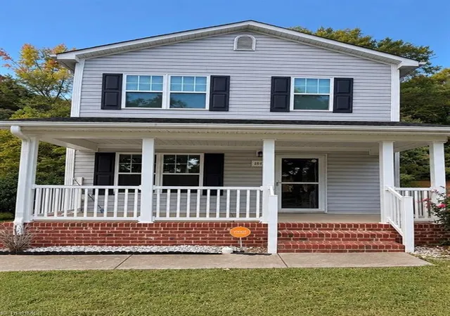 Photo 1 of Single family home for sale at 1845 Willow Oak Way, Winston Salem, NC 27105 | MLS# 1239442 | Listing updated on 2026-10-23