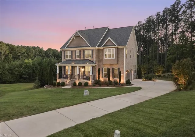 Photo 3 of Sale Pending at 6601 Hedgerow Ct, Summerfield, NC 27358 | MLS# 1235524 | Listing updated on 2026-09-27