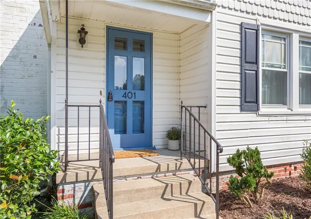 Photo 3 of Single family home for sale at 401 Fairview Dr, Lexington, NC 27292 | MLS# 1235633 | Listing updated on 2026-10-04