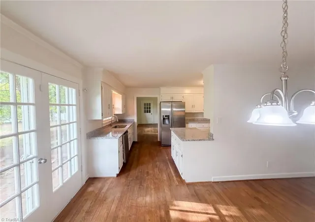 Photo 2 of Single family home for sale at 3828 Waterview Rd, High Point, NC 27265 | MLS# 1235752 | Listing updated on 2026-10-07