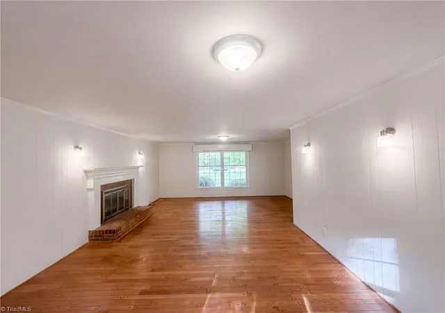 Photo 3 of Single family home for sale at 3828 Waterview Rd, High Point, NC 27265 | MLS# 1235752 | Listing updated on 2026-10-07