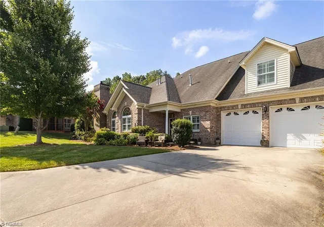 Photo 3 of Single family home for sale at 1441 Cawdor Ln, Kernersville, NC 27284 | MLS# 1234178 | Listing updated on 2026-09-04