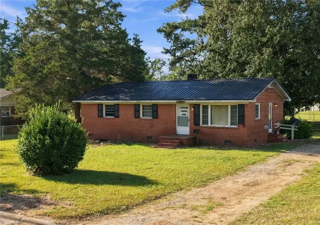 Single family home for sale at 302 E 17th Street, Scotland Neck, NC 27874 | MLS# 1234864