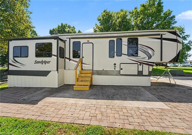 Photo 2 of Manufactured home for sale at 132 Putt Ln, New London, NC 28127 | MLS# 1235510 | Listing updated on 2026-09-15