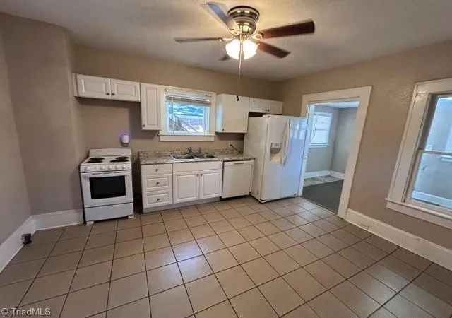 Photo 2 of Multi family home for sale at 439 2nd Avenue Se, Hickory, NC 28602 | MLS# 1237343 | Listing updated on 2026-10-26