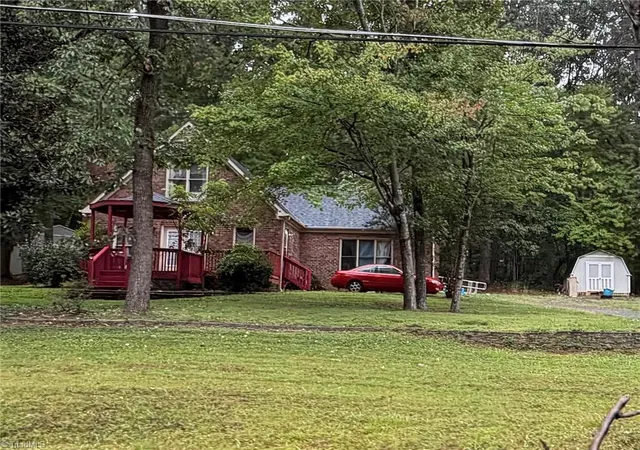 Photo 3 of Single family home for sale at 5553 Jason Rd, Greensboro, NC 27405 | MLS# 1236323 | Listing updated on 2026-09-22