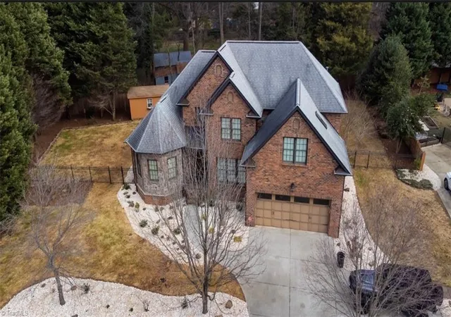 Photo 2 of Single family home for sale at 1106 Double Oaks Rd, Greensboro, NC 27410 | MLS# 1230734 | Listing updated on 2026-09-29