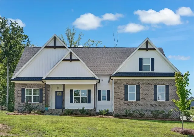 Photo 2 of Single family home for sale at 406 Wild Fern Ln, Reidsville, NC 27320 | MLS# 1235277 | Listing updated on 2026-09-11