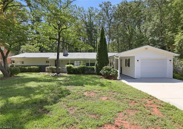 Photo 1 of Sale Pending at 204 Pineburr Rd, Greensboro, NC 27455 | MLS# 1234070 | Listing updated on 2026-09-15