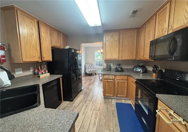 Photo 3 of Single family home for sale at 4413 Gray Wolf Way, Greensboro, NC 27406 | MLS# 1234596 | Listing updated on 2026-09-08