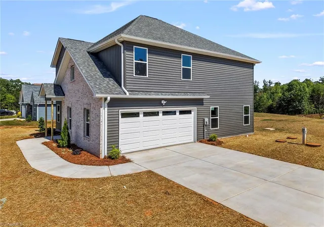 Photo 2 of Single family home for sale at 206 Timber Hl Ct, Rural Hall, NC 27045 | MLS# 1234478 | Listing updated on 2026-09-16