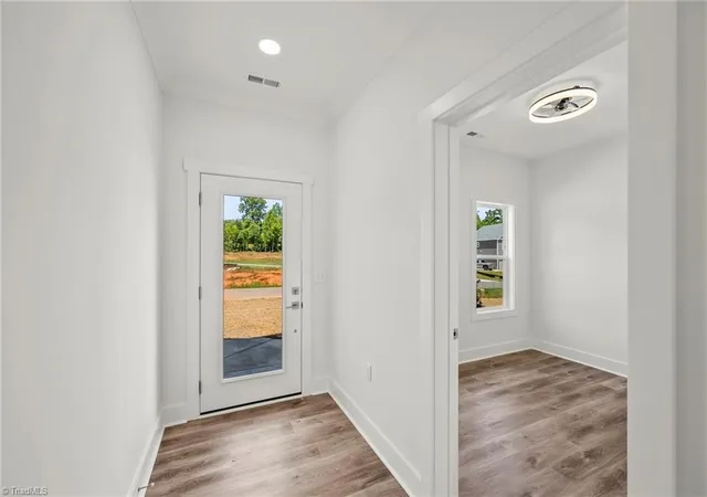 Photo 4 of Single family home for sale at 206 Timber Hl Ct, Rural Hall, NC 27045 | MLS# 1234478 | Listing updated on 2026-09-16