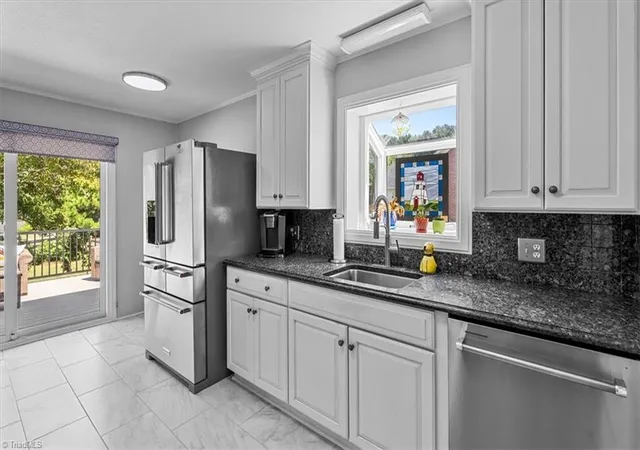 Photo 4 of Single family home for sale at 5961 Cottonwood Ln, Winston Salem, NC 27103 | MLS# 1235102 | Listing updated on 2026-09-16