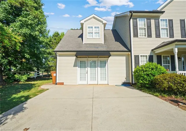 Photo 2 of Single family home for sale at 111 Hidden Crk Rd, Winston Salem, NC 27127 | MLS# 1234926 | Listing updated on 2026-09-14