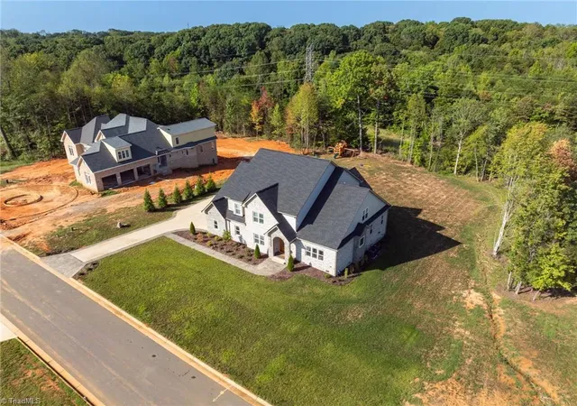 Photo 2 of Single family home for sale at 7533 Shadow Crk Dr, Summerfield, NC 27358 | MLS# 1236325 | Listing updated on 2026-10-04