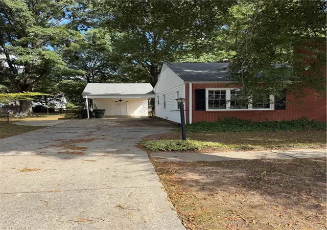 Photo 2 of Sale Pending at 320 Maple St, Eden, NC 27288 | MLS# 1234789 | Listing updated on 2026-09-09