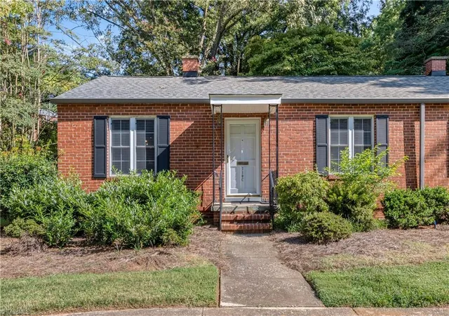 Photo 1 of Sale Pending at 710 N Avalon Rd, Winston Salem, NC 27104 | MLS# 1233567 | Listing updated on 2026-09-11