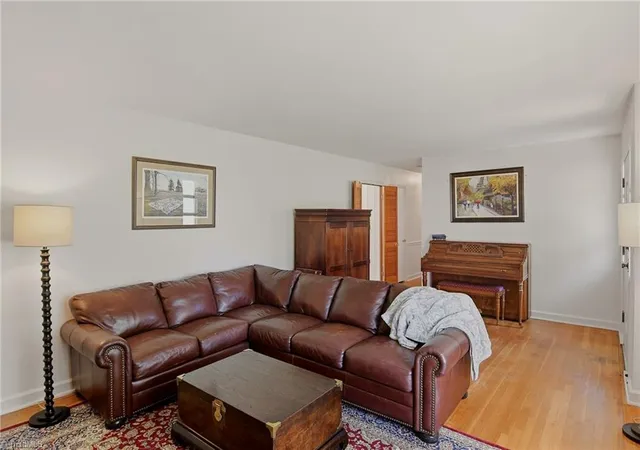 Photo 4 of Sale Pending at 131 Louella Dr, Winston Salem, NC 27107 | MLS# 1237094 | Listing updated on 2026-10-21