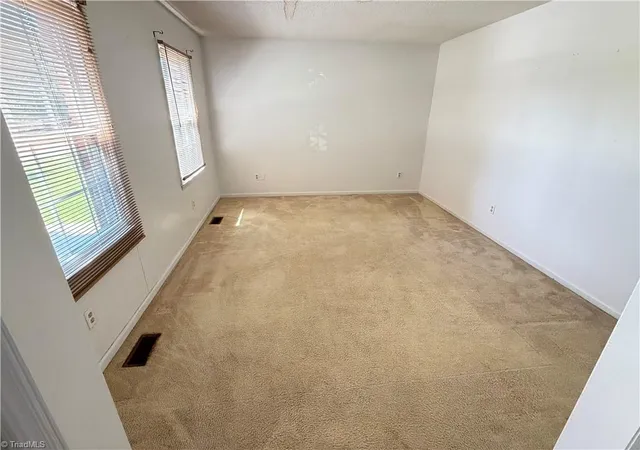Photo 2 of Sale Pending at 3017 Wendover Ave, Greensboro, NC 27405 | MLS# 1235386 | Listing updated on 2026-10-07
