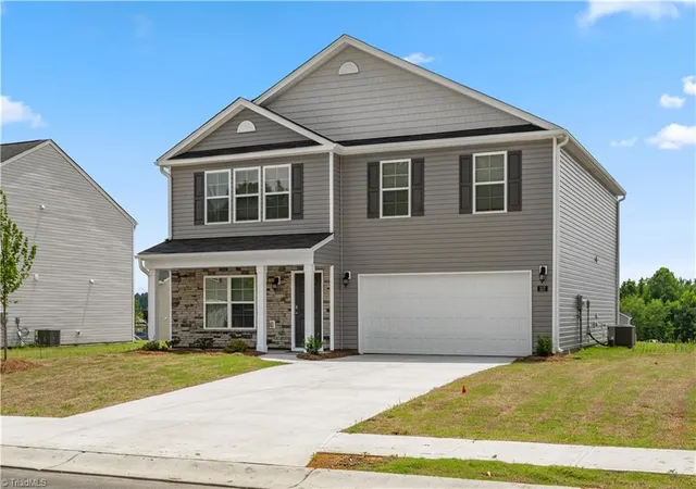 Photo 1 of Single family home for sale at 7 Jubilee Ct, Greensboro, NC 27406 | MLS# 1233584 | Listing updated on 2026-09-09